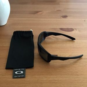 Oakley eye patch polarized sunglasses
